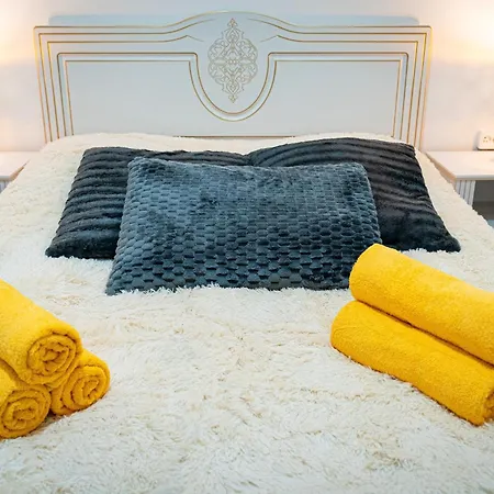 Royal Lion Estate Apartamento Praga