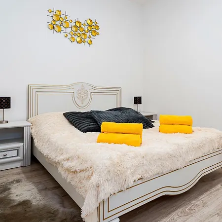 Royal Lion Estate Апартаменты *